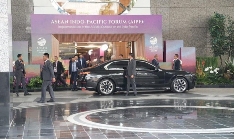 Paspampres Tameng Hidup Kepala Negara di KTT Ke-43 ASEAN Jakarta