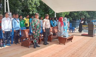 Personil Polsek Tualang Jadi Juri LKBB / PBB Antar SMP/SMA Se-Kecamatam Tualang