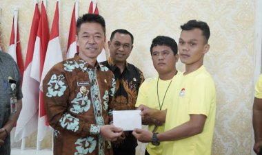 Bupati Rohil Lepas Atlet Wushu Ikuti Selekda Porwil Riau