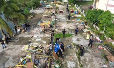 Pj Bupati Herman Instruksikan Pembongkaran Pusat Kuliner Kelapa Gading yang Diduga Tempat Maksiat, untuk Dikonversi Menjadi Ruang Terbuka Hijau (RTH)