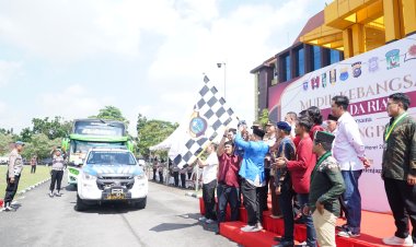 Polda Riau Bersama Cipayung Plus Lepas Peserta Mudik Gratis Kebangsaan.