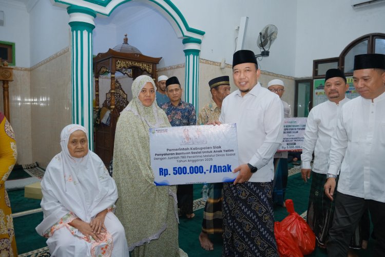 Tim Safari Ramadan Wabup Siak Sambangi Masjid Nurul Huda Kerinci Kanan, Salurkan Bantuan CSR dan Sosial