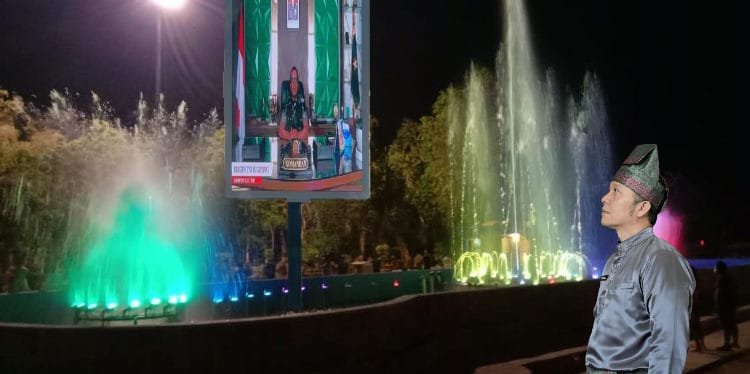 Warga Antusias! Videotron di Bagansiapiapi Kini Jadi Pusat Informasi Publik