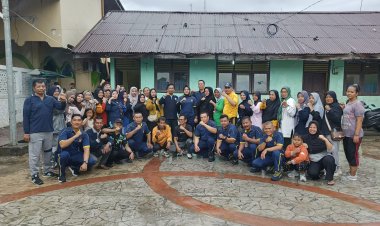 Wujudkan Kampung Bersinar, Polsek Senapelan Gelar Senam Sehat di Kampung Dalam