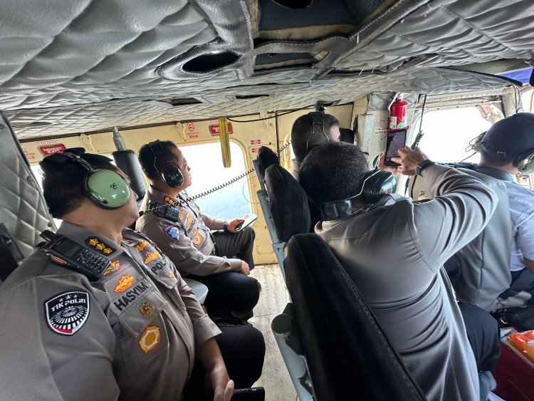 Pastikan Lalu Lintas Lancar, Kapolda Riau Pantau Jalur Mudik Lintas Riau-Sumbar Lewat Udara