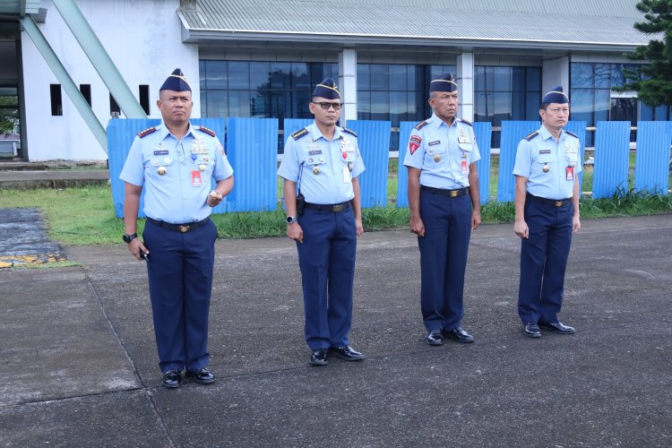 Lanud Sultan Hasanuddin Gelar Upacara Bendera TNI AU