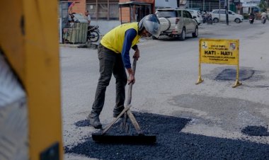 Pekanbaru Perbaiki 2.000 Titik Jalan Rusak Mulai Juli