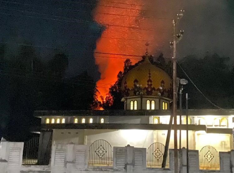 TNI Abdya Sigap Padamkan Kebakaran Kantor Dishub dan Lahan Warga