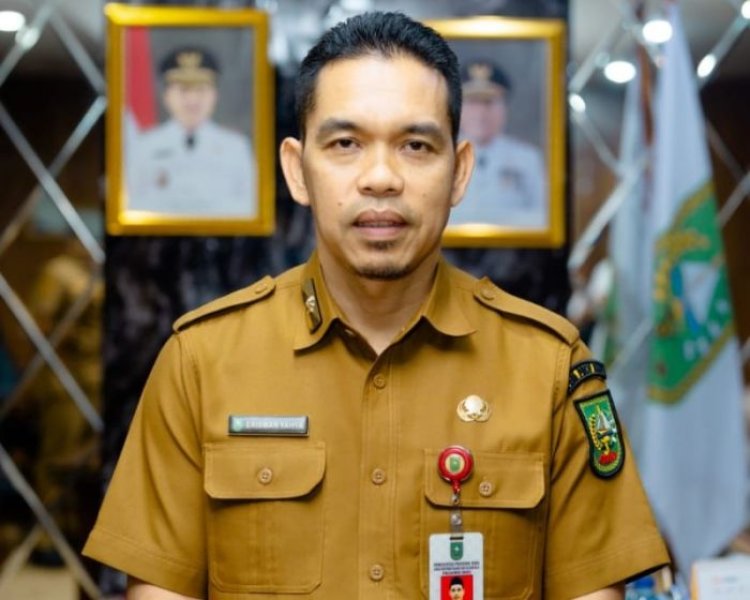 Riau Salurkan BOSDA 2025 untuk 226 Sekolah Negeri dan Swasta