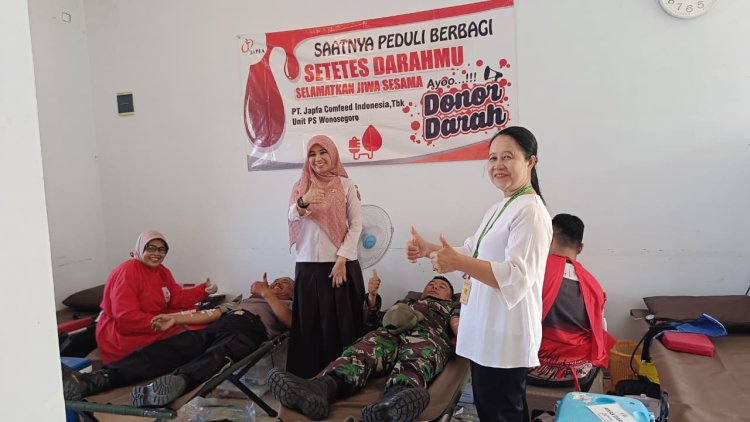 Danramil Dukung Donor Darah Massal di PT Japfa Boyolali