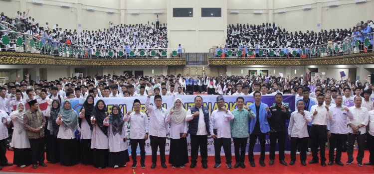 Berkolaborasi Dengan BNN Pekanbaru, 5.724 Mahasiswa UIN Susqa Riau Deklarasi Anti Narkoba