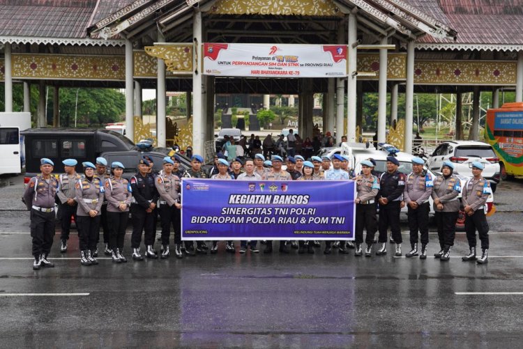 Wujudkan Sinergitas dan Soliditas Antar Instansi, TNI-Polri di Riau Gelar Patroli dan Bakti Sosial Bersama