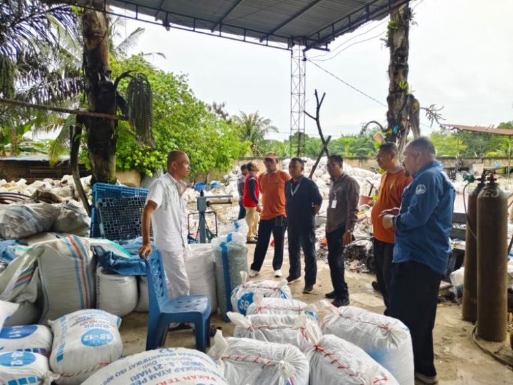 Tim KLH RI Tinjau TPA Bagan Batu, Rohil Bersiap Raih Adipura