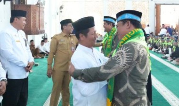 186 Jemaah Haji Kuantan Singingi Berangkat ke Tanah Suci, Pemkab Gelar Prosesi Pelepasan Khidmat
